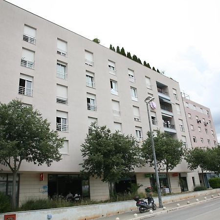Apartment Dg With Parking Garage สปลิท ภายนอก รูปภาพ
